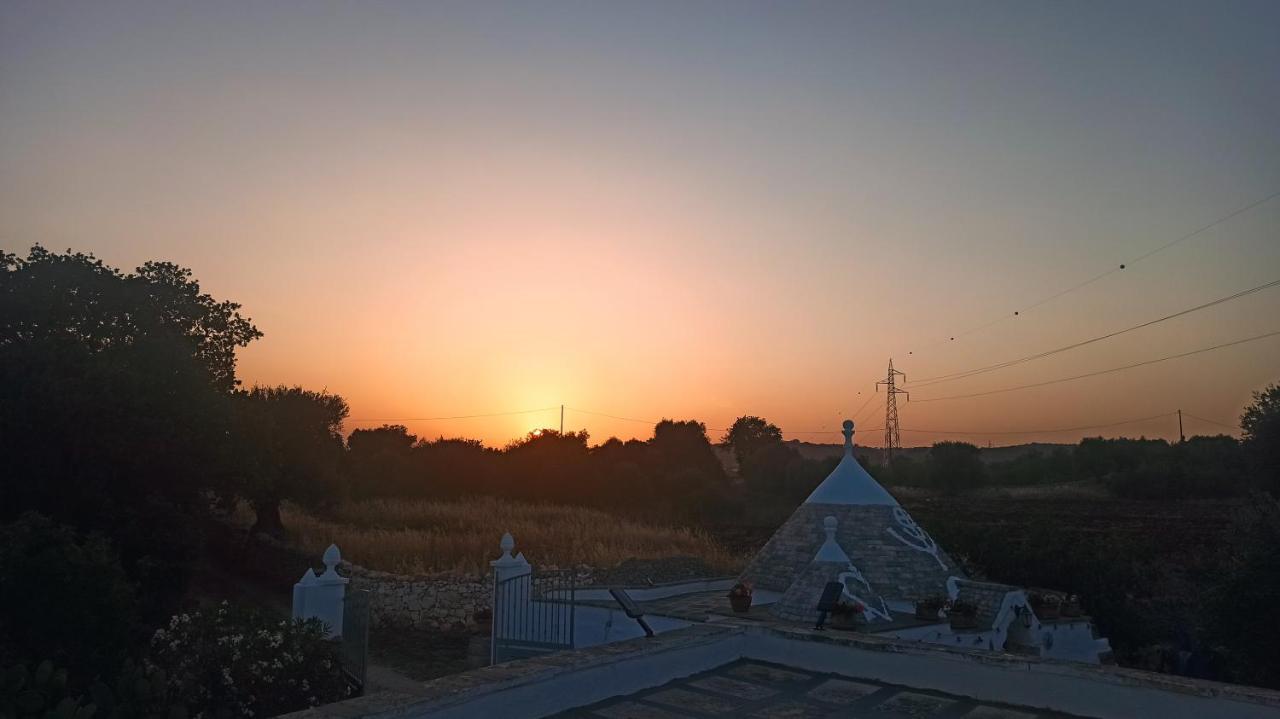 Piccolo Trullo Ostunese Le Jardin De Sophie' Остуні Екстер'єр фото