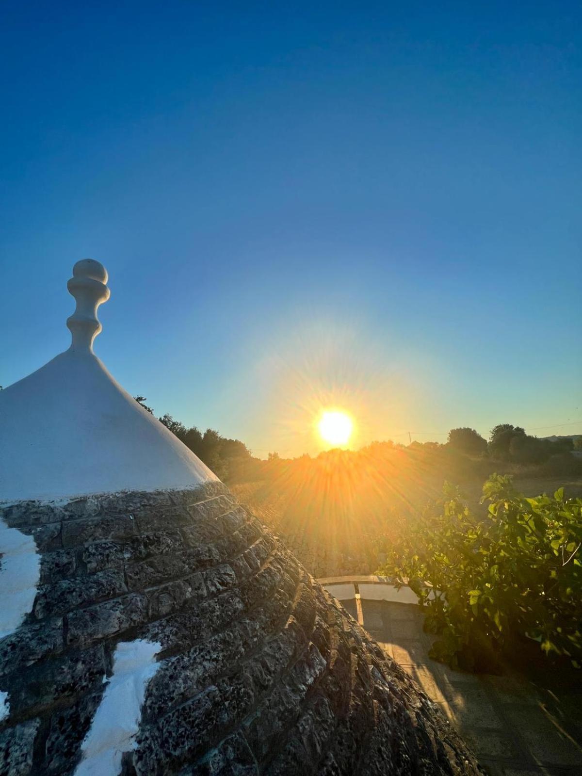 Piccolo Trullo Ostunese Le Jardin De Sophie' Остуні Екстер'єр фото